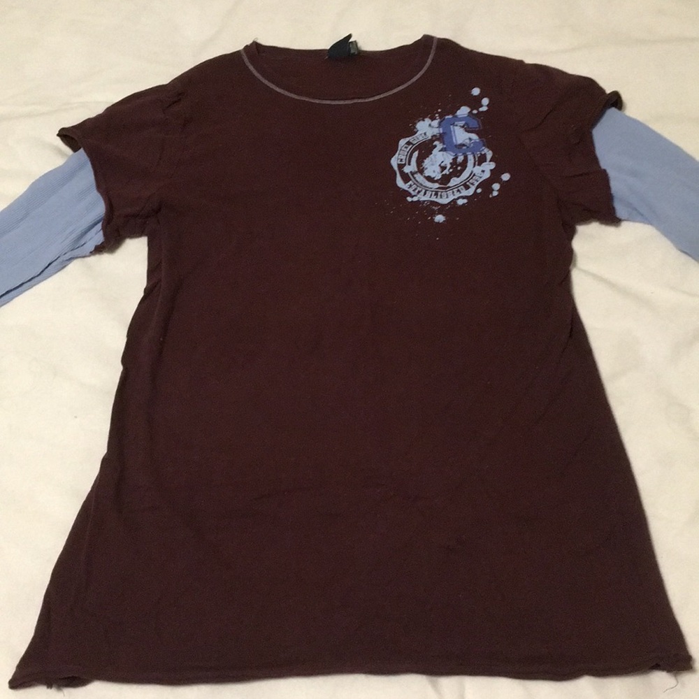 Long-sleeved shirt